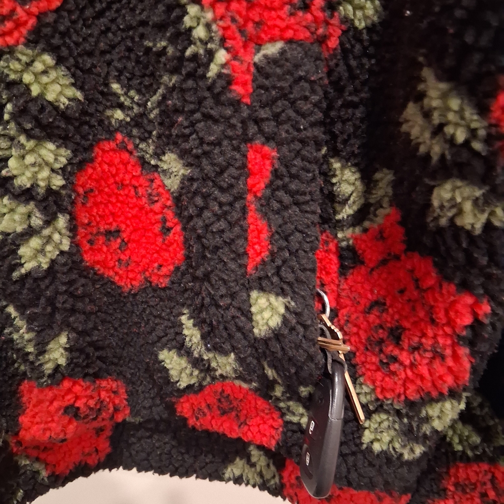 Forever 21 Black and Red Floral Teddy Jacket - Picture 4 of 5